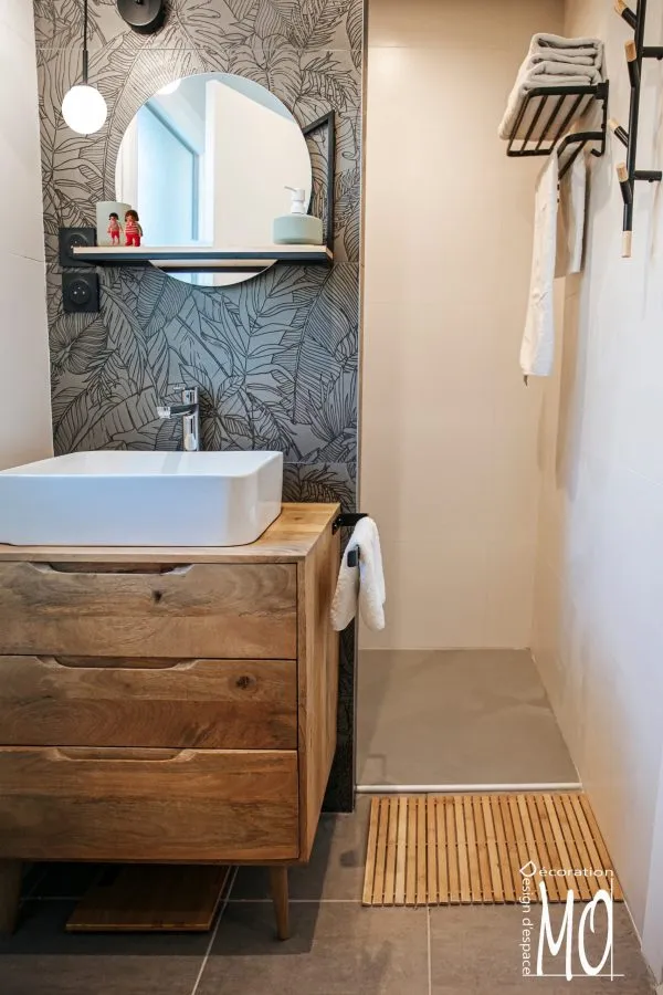 Espace coiffeuse gris foncé