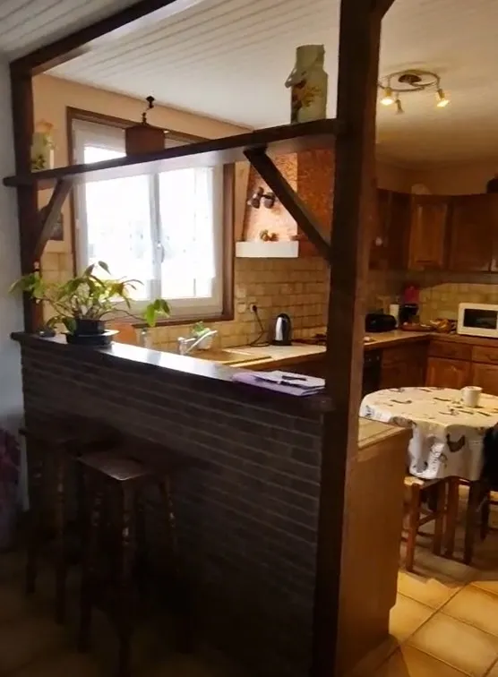 État avant travaux : ancienne cuisine fermée - Projet Lorette